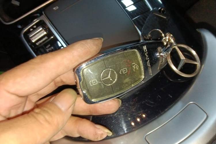 Used Mercedes-Benz C-Class 2019 C 260 Sport Edition Vehicle Key