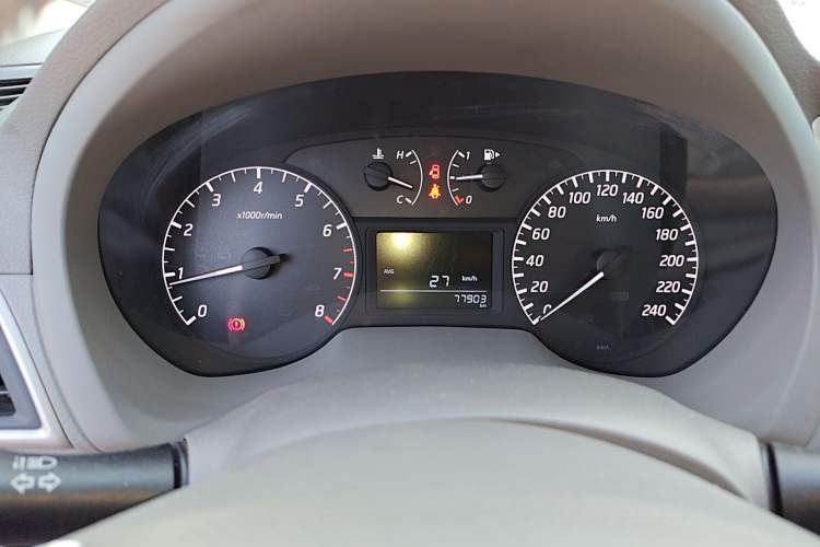 Used Nissan Sylphy 2012 1.6 XL Manual Luxury Edition
