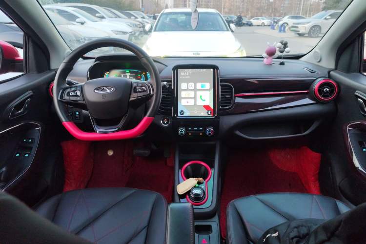 Used Chery Little Ant 2022 Sweet Pink Edition Half-Sugar Version Lithium Iron Phosphate 29.2 kWh 30 kW 301 km
