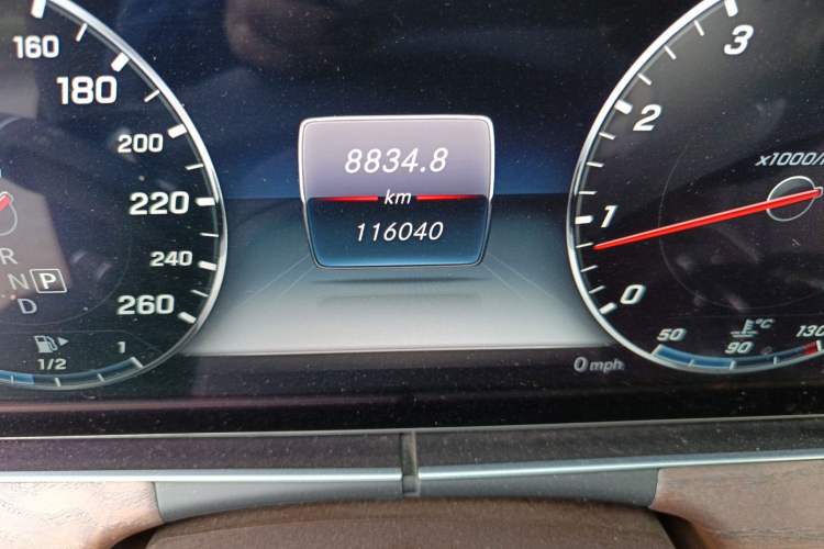 Used Mercedes-Benz E-Class 2016 E 300 L Stylish Model
