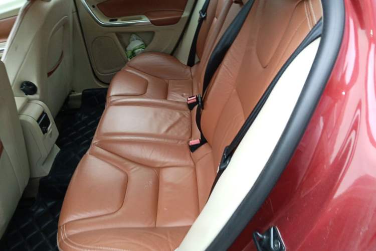 Used Volvo S60 2013 T5 Zhiya Edition Left Rear Seat