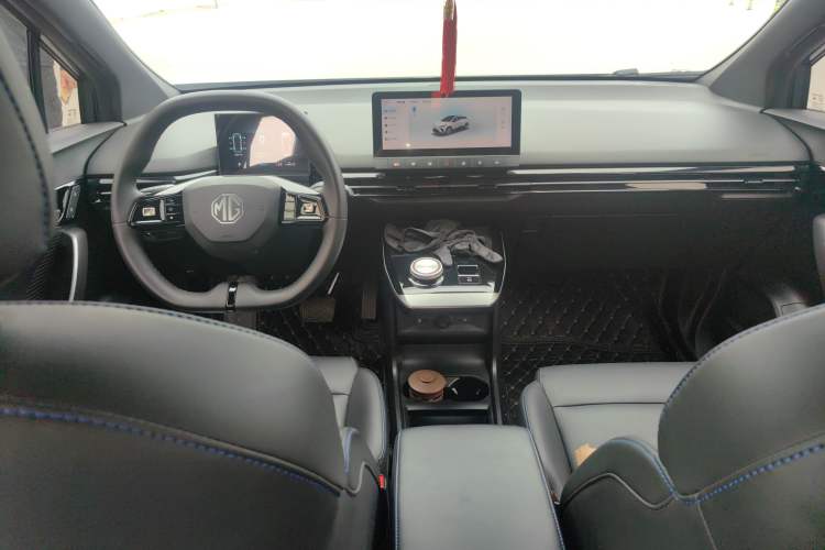 Used MG 4 EV 2022 425 km Luxury Edition