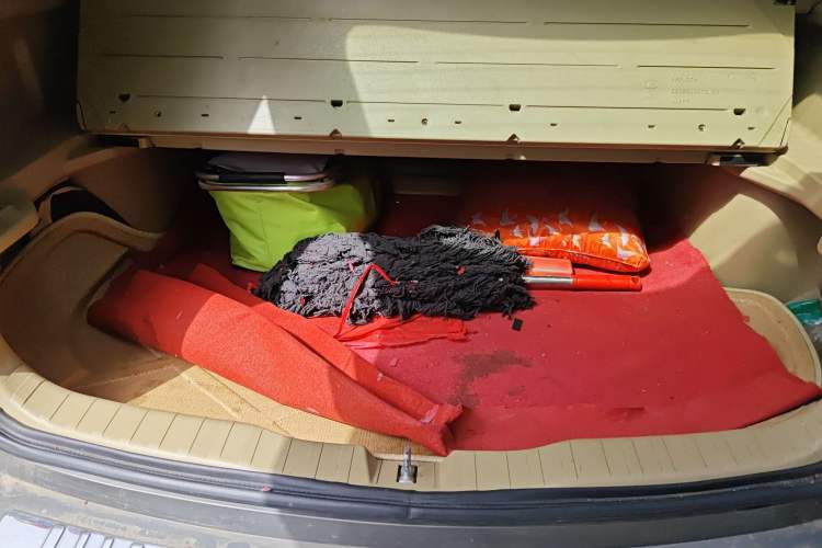 Used Haval H6 2011 2.0L Manual Two-Wheel Drive Elite Version