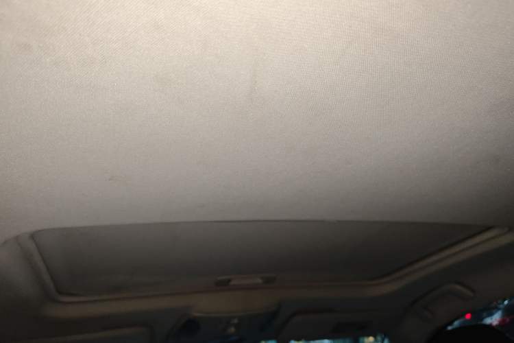 Used GAC Trumpchi GS5 Super 2016 1.8T Automatic All-Wheel-Drive Anniversary Edition Headliner