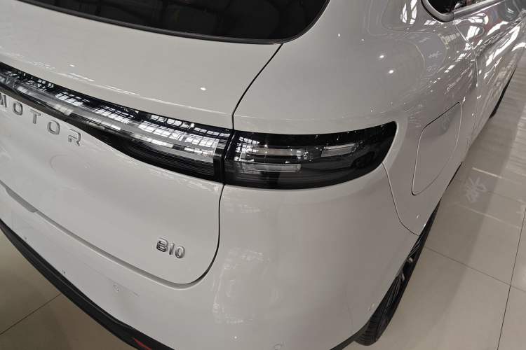 Used Leapmotor B10 2025 510 Joyful Edition Right Rear Taillight