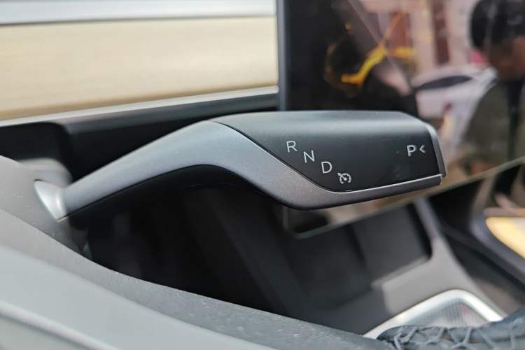 Used Tesla Model Y 2022 Rear-Wheel-Drive Version