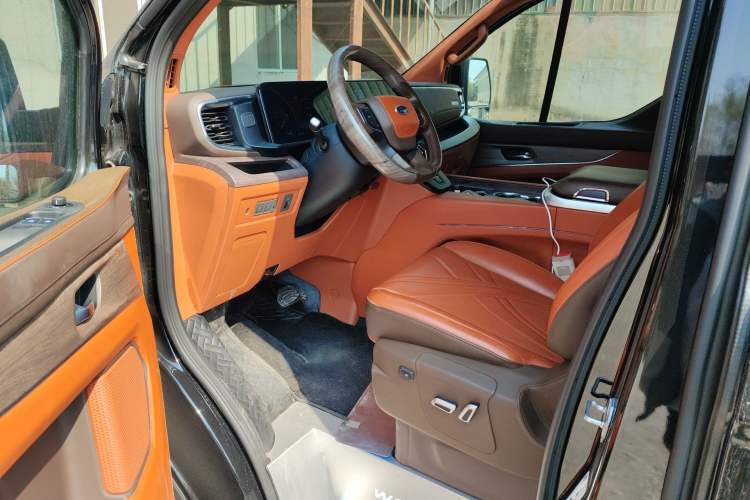 Used Juntian Black Warrior Youth 2023 2.0T Gasoline Standard Edition Driver Seat