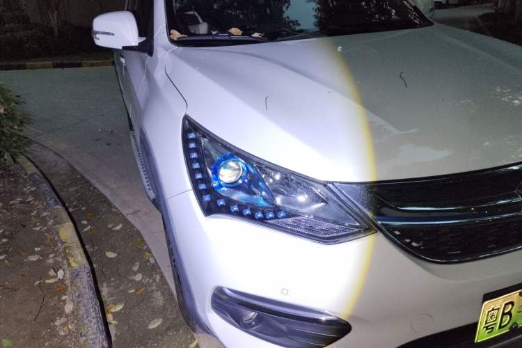 Used BYD Song New Energy 2017 Song DM 1.5TID All-Wheel Drive Luxury Model