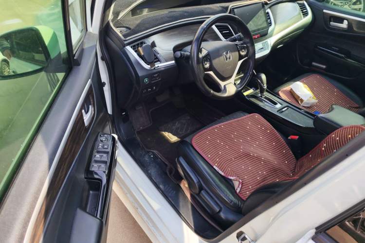 Used Honda Jade 2017 210TURBO CVT Fashion Edition 5-seater