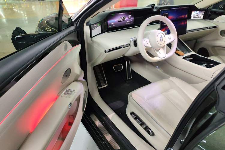 Used Hima S9T 2025 Model Pure Electric Four-Wheel-Drive Ultra