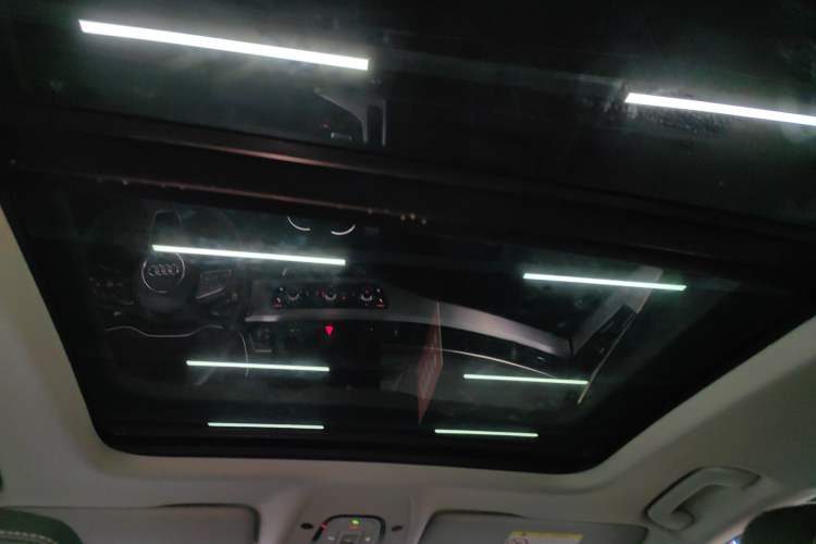 Used Audi A4L 2024 40 TFSI Fashion Dynamic Model
