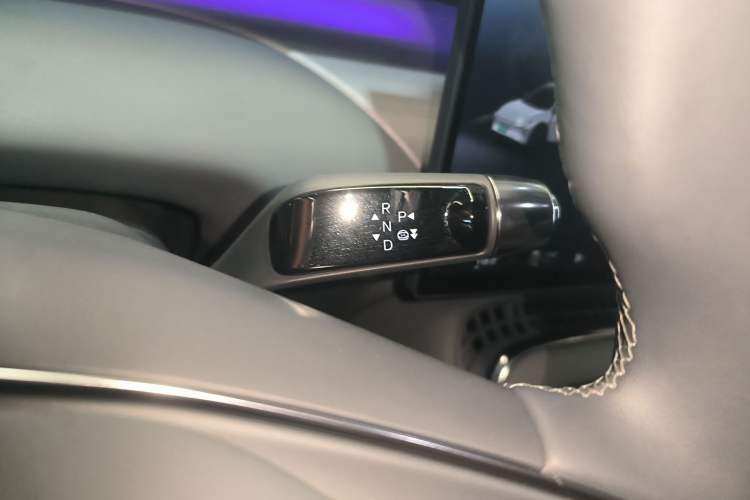 Used XPeng G7 2025 702 Max Gear Lever