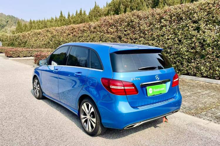 Used Mercedes-Benz B-Class 2015 B 200 Fashion Model