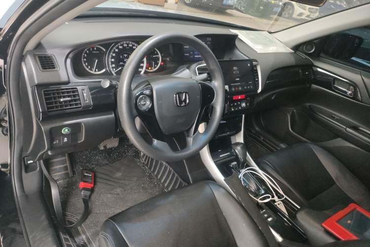 Used Honda Accord 2016 2.0L Comfort Edition
