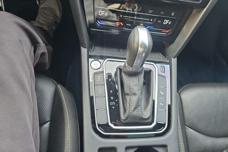 Used Volkswagen FAW-Volkswagen CC 2023 380TSI Striking Edition