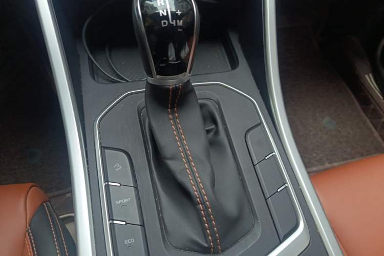 Used Geely Auto Vision X6 2020 1.4T CVT Asian Games Edition Gear Lever