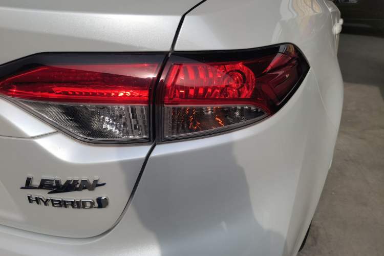 Used Toyota Levin 2023 Smart Electric Hybrid Dual-Engine 1.8L Sport Edition