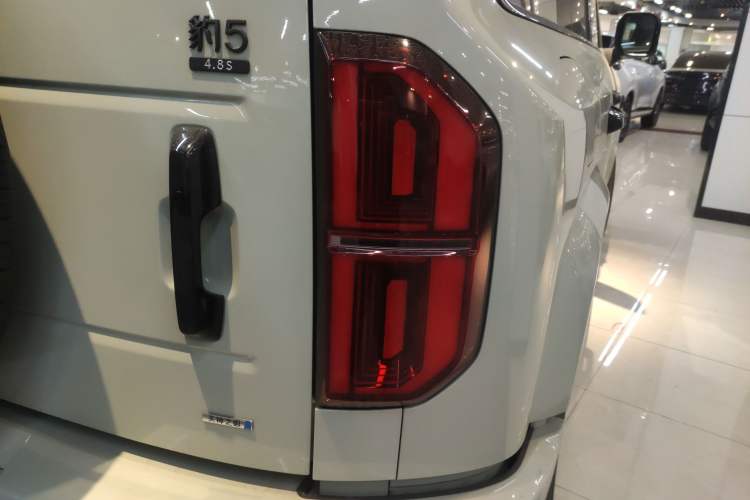 Used Formula Leopard Leopard 5 2025 TianShen Intelligent Driving Ultra Edition
