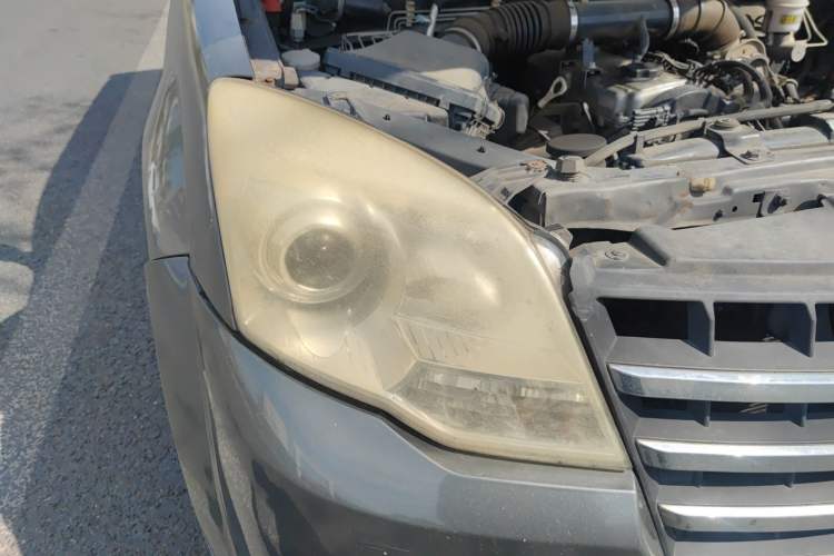 Used Haval H5 Classic 2013 Zhizun Edition 2.0L Manual Two-Wheel Drive Entry-Level Model