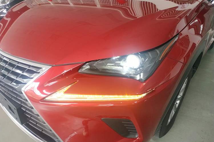 Used Lexus NX 2017 200 Front-Wheel-Drive X-Trail SE Edition