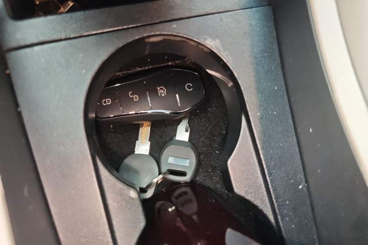 Used BYD Yuan Pro 2021 401 km Luxury Version Vehicle Key