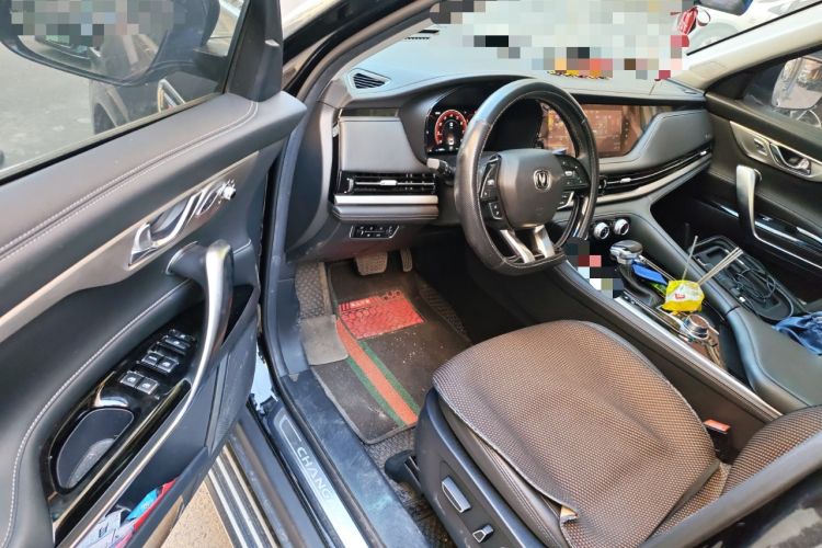 Used Changan CS95 2021 2.0T Four-Wheel Drive Luxury Version
