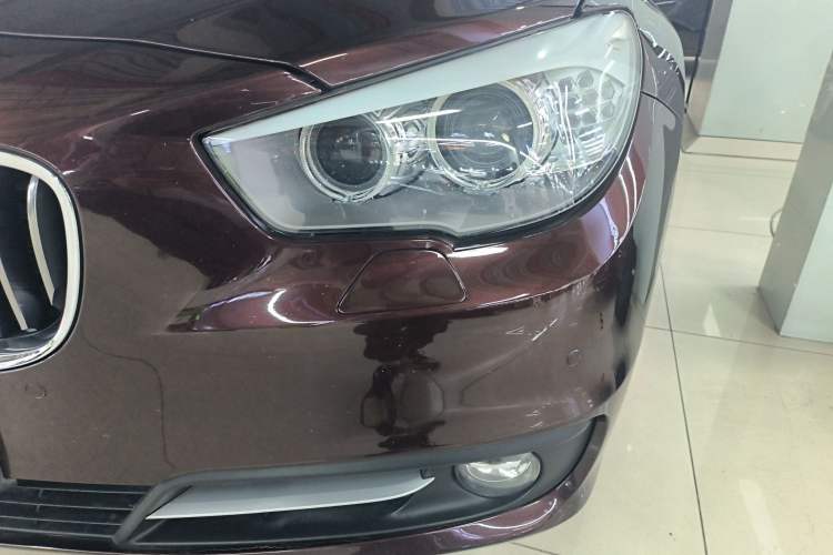 Used BMW 5 Series GT 2015 535i Leading Model