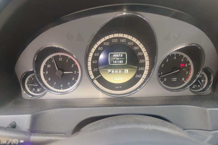 Used Mercedes-Benz E-Class 2011 E 260 CGI Coupe