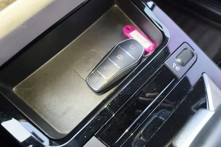 Used BYD Yuan Pro 2021 401 km Deluxe Version Interior 1