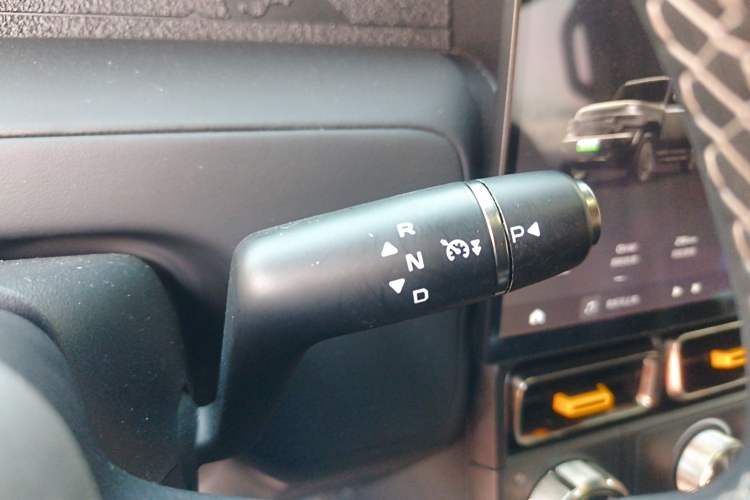 Used iCAR V23 2025 401 Two-Wheel Drive Advanced Edition
