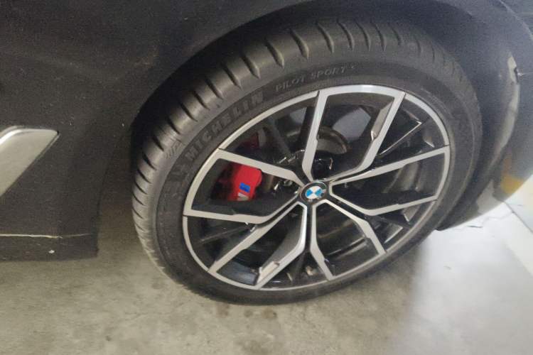 Used BMW 5 Series 2021 Restyled 530Li Luxury Edition M Sport Package
