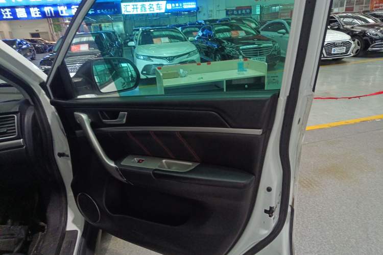 Used Haval M6 2019 1.5T Manual Two-Wheel Drive Elite Version China VI Standard