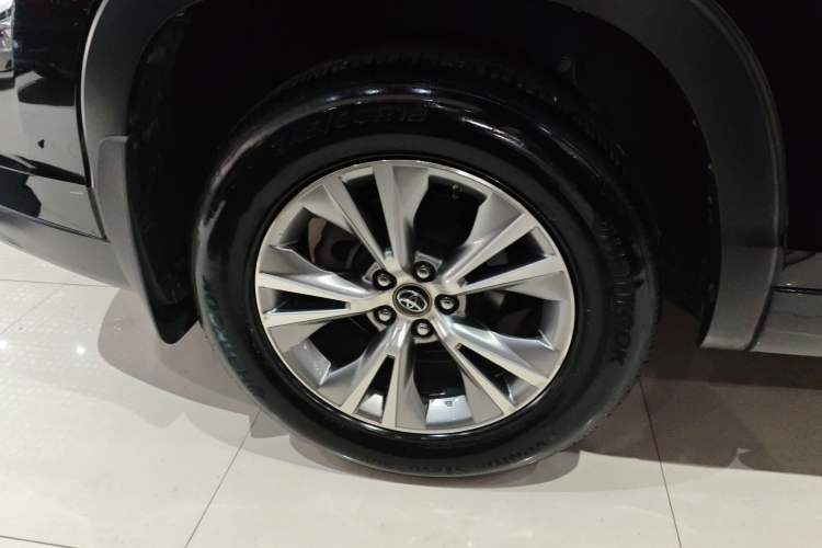 Used Toyota Highlander 2018 2.0T Two-Wheel Drive Elite Edition 5 Seats Emission Standard China V
