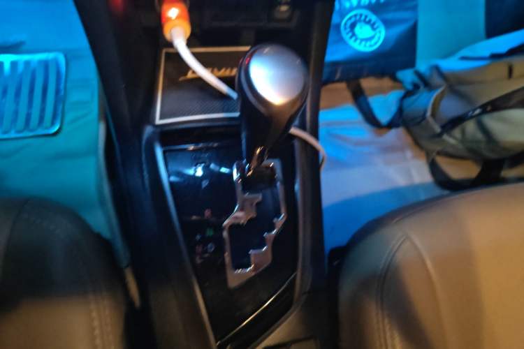 Used Toyota Levin 2014 1.8 GS CVT Elite Edition Gear Lever