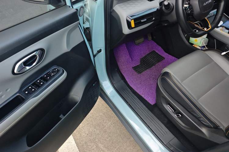 Used AION Y 2021 70 Tech Vitality Edition Driver Seat