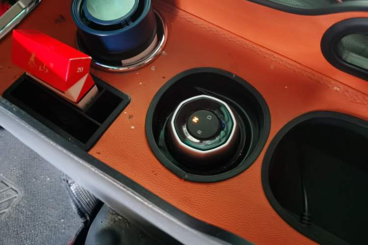 Used Farizon Xingxiang V 2024 Star Enjoy V6E Feature Edition Xuanwu 41.055 kWh