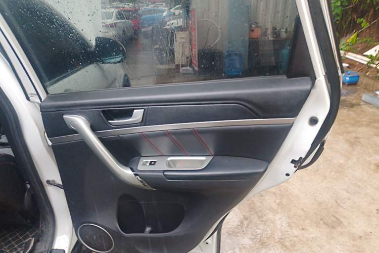 Used Haval H6 2015 Sport Edition 1.5T Automatic Two-Wheel Drive Luxury Model