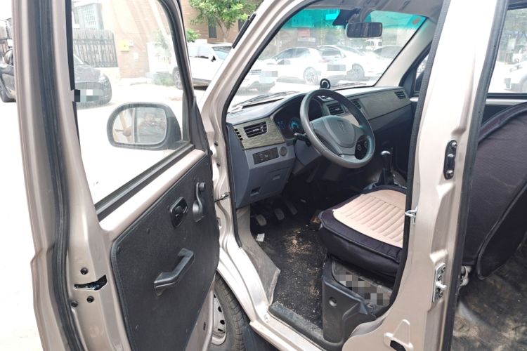 Used Jinbei Hiace X30 2021 1.5L Wealthy Edition Bus China VI Standard SWC15M Interior 3