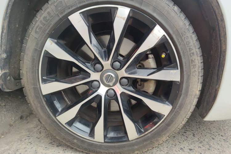 Used Volvo S60 2018 S60L T3 Smart Progress Edition Right Front Wheel Hub