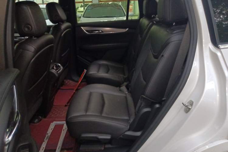 Used Cadillac XT6 2020 28T Six-Seater Fashion Edition