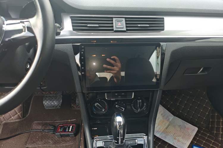 Used Volkswagen Bora 2017 1.6L Automatic Comfort Model
