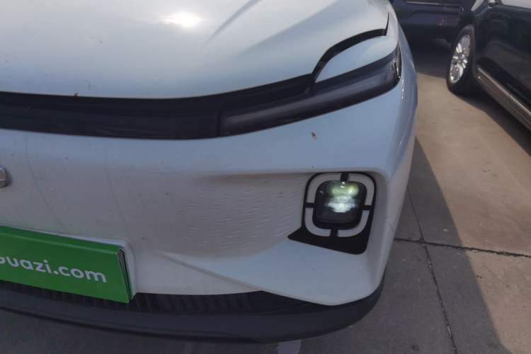 Used Geometry E Firefly 2024 301km Flowing Light Left Front Headlight