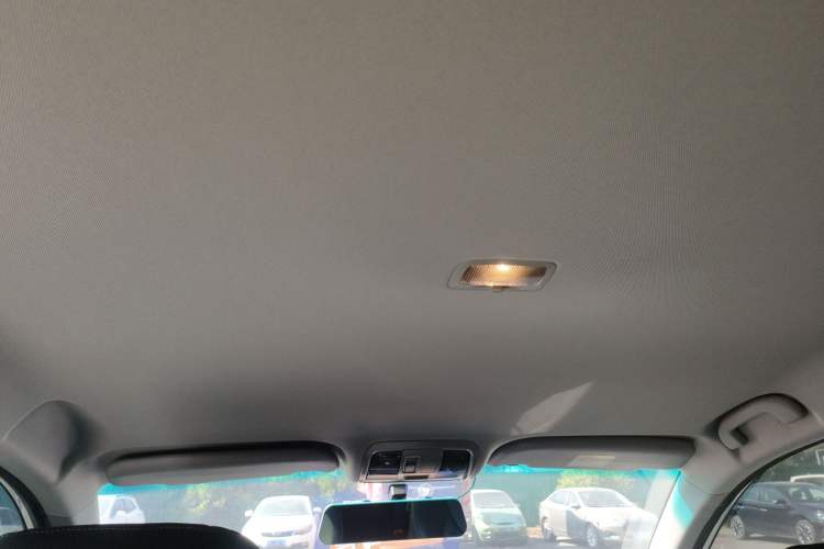 Used Luxgen U6 SUV 2017 1.8T Tech Value Model
