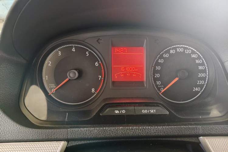 Used Volkswagen Jetta 2017 1.5L Manual Comfort Model Instrument Cluster