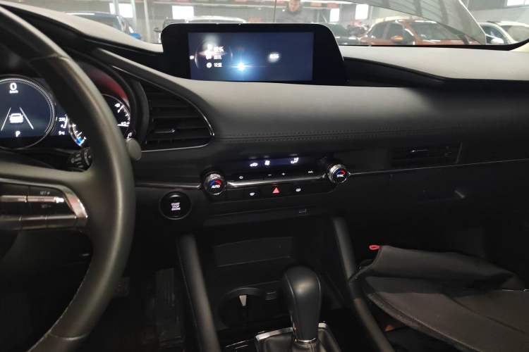 Used Mazda Mazda 3 Axela 2021 2.0L Automatic ZhiXuan Edition
