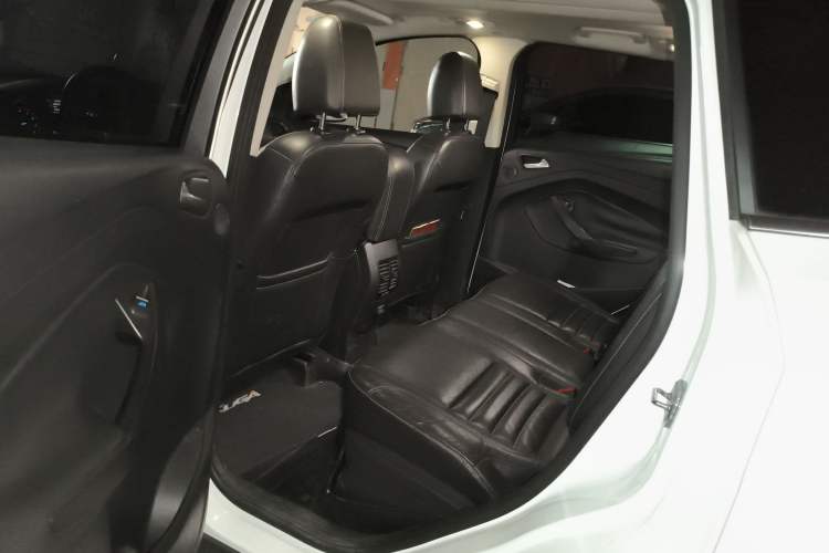Used Ford Kuga 2015 2.0L GTDi Four-Wheel Drive Elite Model

