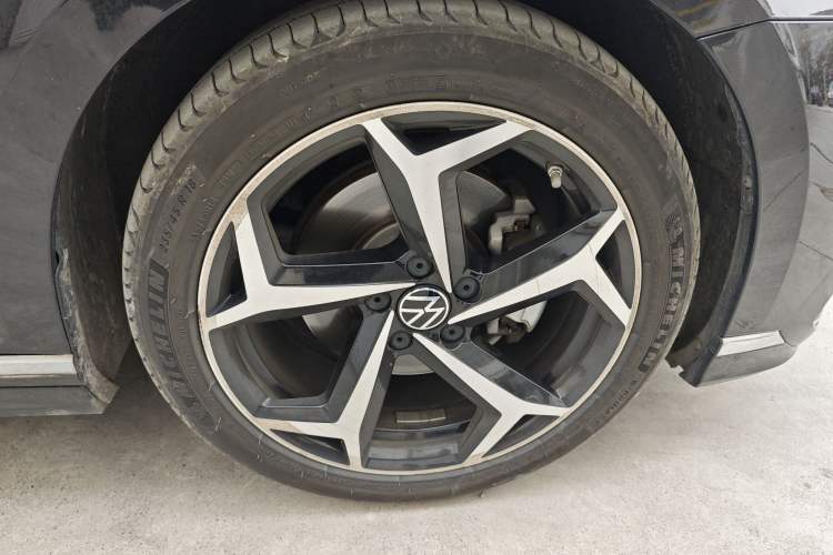 Used Volkswagen Magotan 2023 2 Million Units Commemorative Edition 330TSI DSG Luxury Version