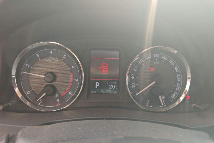 Used Toyota Corolla 2014 1.6L CVT GL-i Instrument Cluster