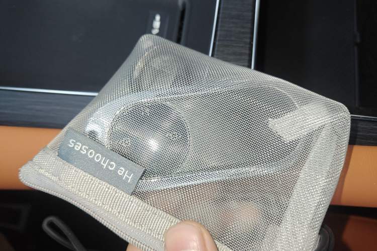 Used Hima AITO M8 2025 Extended-Range Ultra Version 53.4 kWh 6-Seater Edition