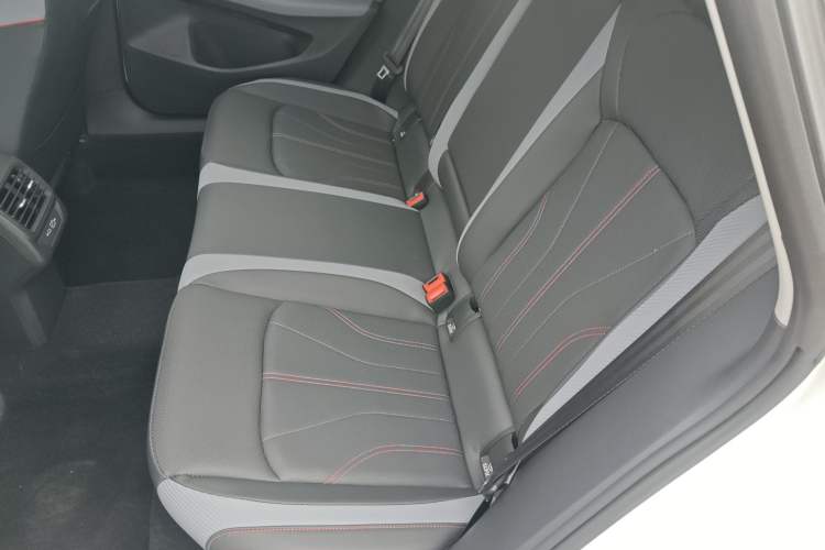 Used Volkswagen Lamando 2024 Lavida L 280TSI DSG Cool & Spicy Edition
